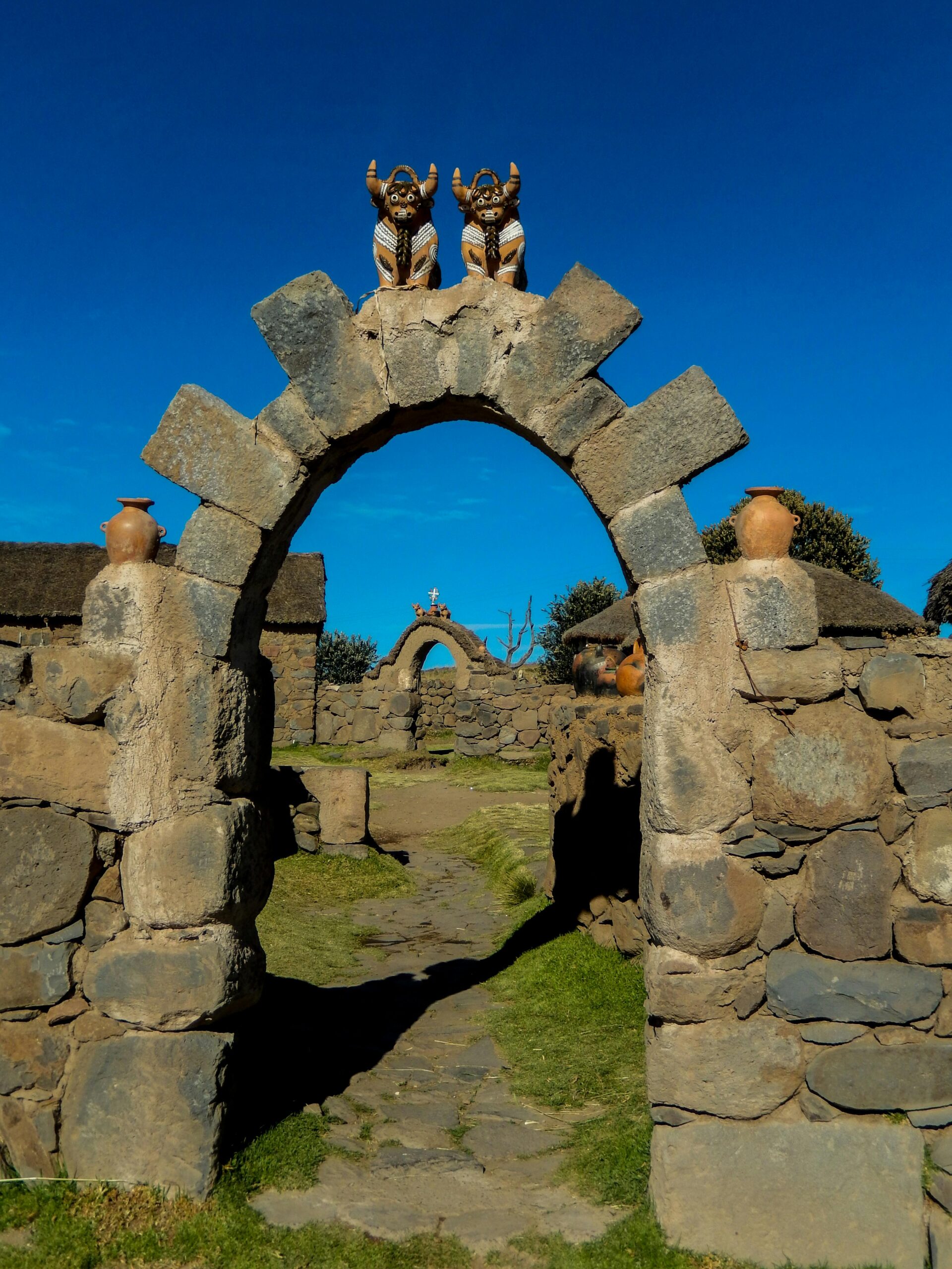 Lago Titicaca Full Day – Islas Uros y Taquile - Image 6